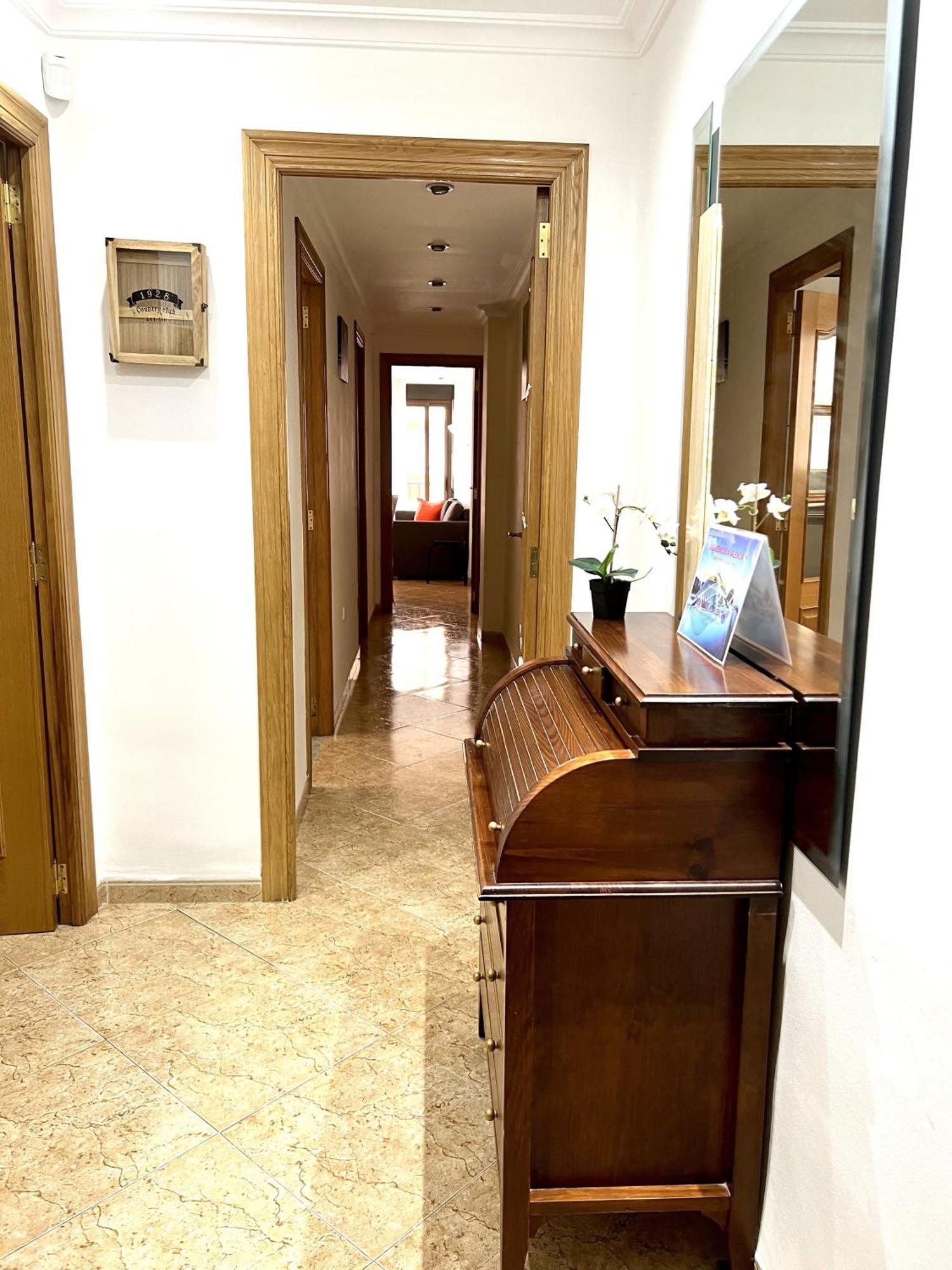 Moderno Y Acogedor Apartamento Para 6 Personas Valenza Esterno foto