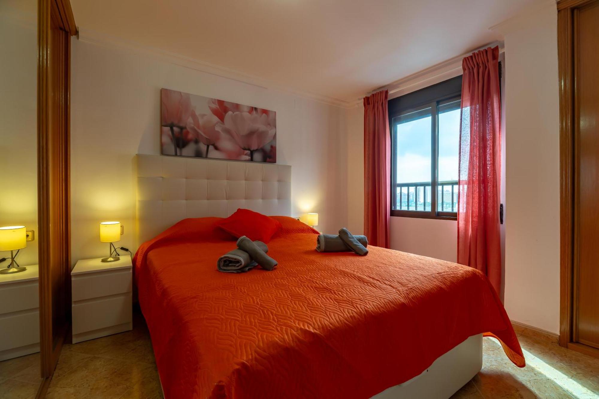 Moderno Y Acogedor Apartamento Para 6 Personas Valenza Esterno foto