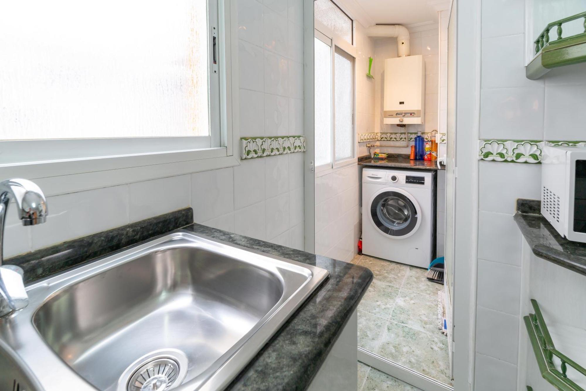 Moderno Y Acogedor Apartamento Para 6 Personas Valenza Esterno foto